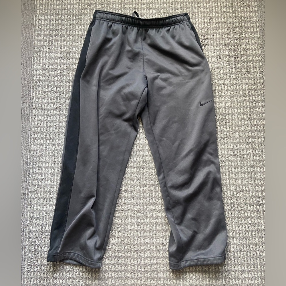 Men’s XL Nike Therma-fit Relaxed Sweatpants